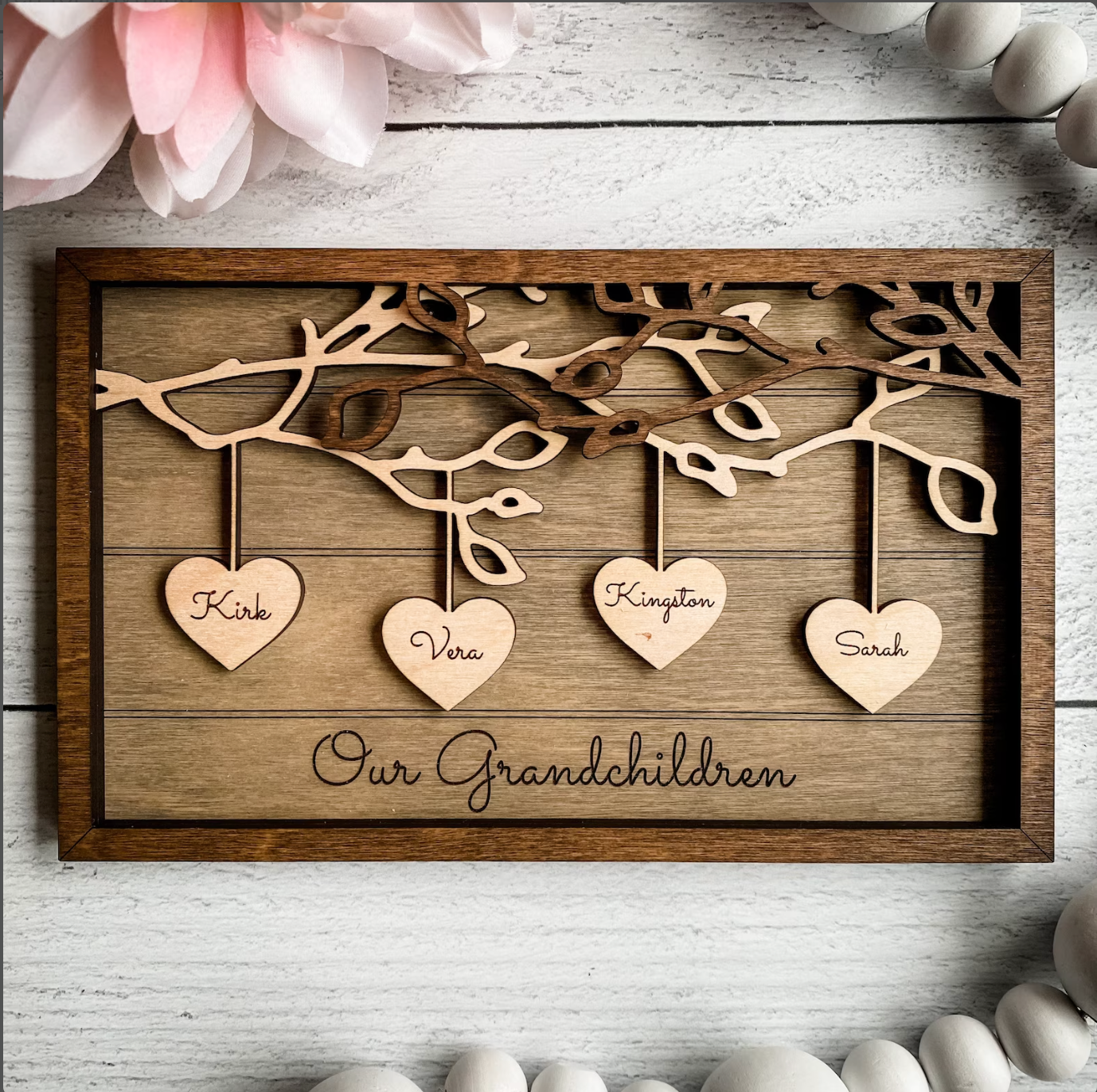 HANGING HEARTS FAMILY FRAME